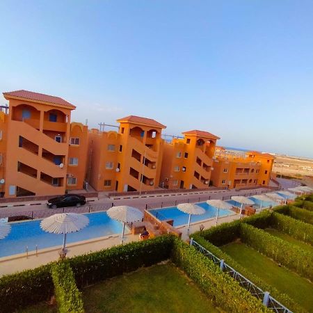 Modern Apartment At Royal Beach Resort Mersa Matruh Dış mekan fotoğraf