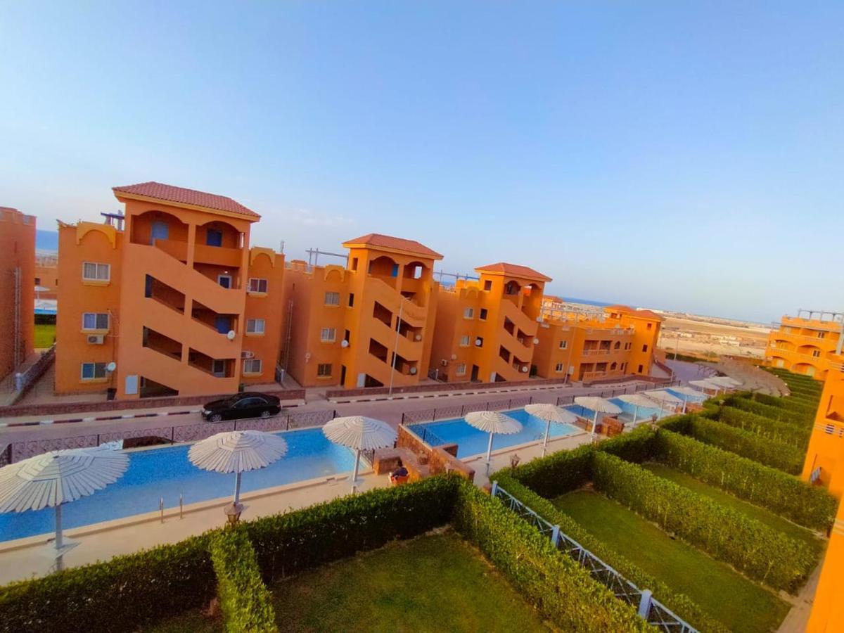 Modern Apartment At Royal Beach Resort Mersa Matruh Dış mekan fotoğraf